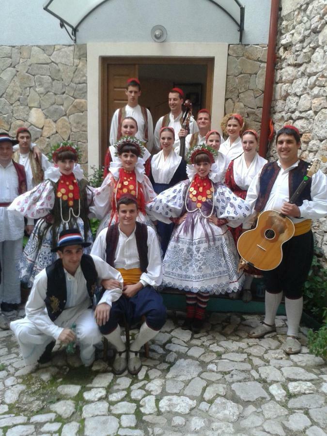 Hostel Mare Σίμπενικ Εξωτερικό φωτογραφία