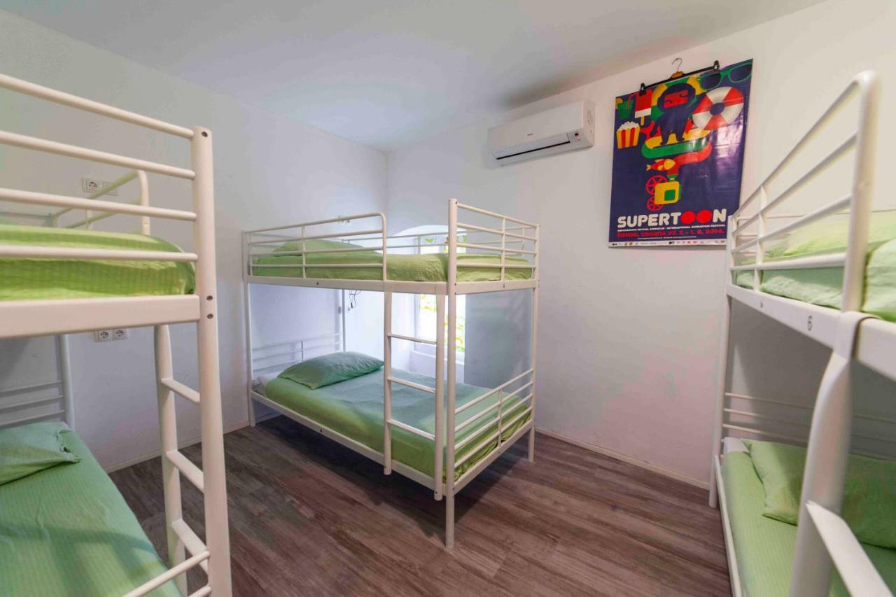 Hostel Mare Σίμπενικ Εξωτερικό φωτογραφία