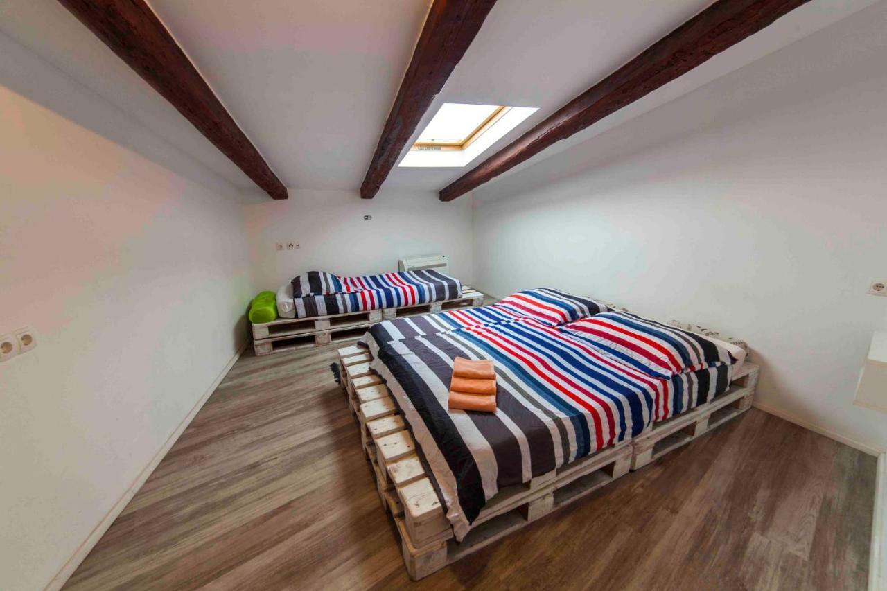 Hostel Mare Σίμπενικ Εξωτερικό φωτογραφία