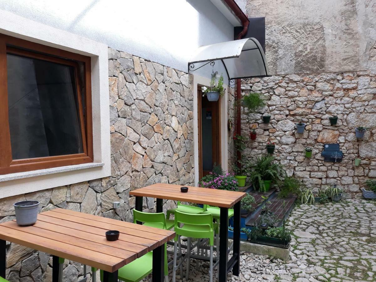 Hostel Mare Σίμπενικ Εξωτερικό φωτογραφία